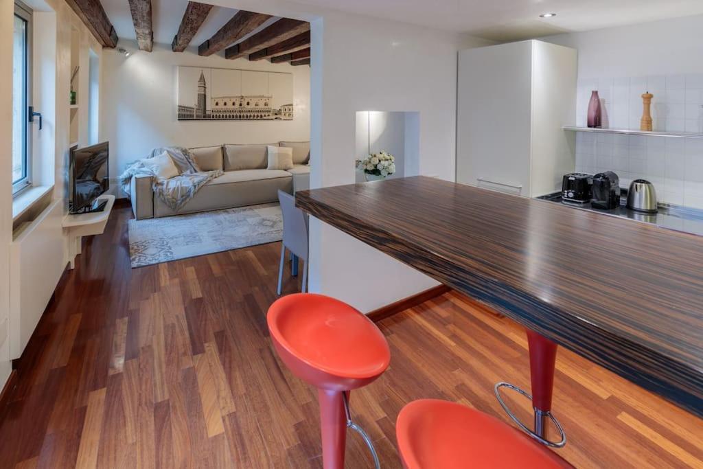2 Min Da Piazza San Marco L-Home Venice Ngoại thất bức ảnh